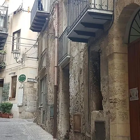 Apartamento Ai Campanili Holidays *